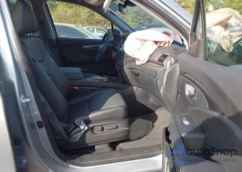 2025 Honda Ridgeline Rtl from USA, damaged, VIN 5FPYK3F54SB043236